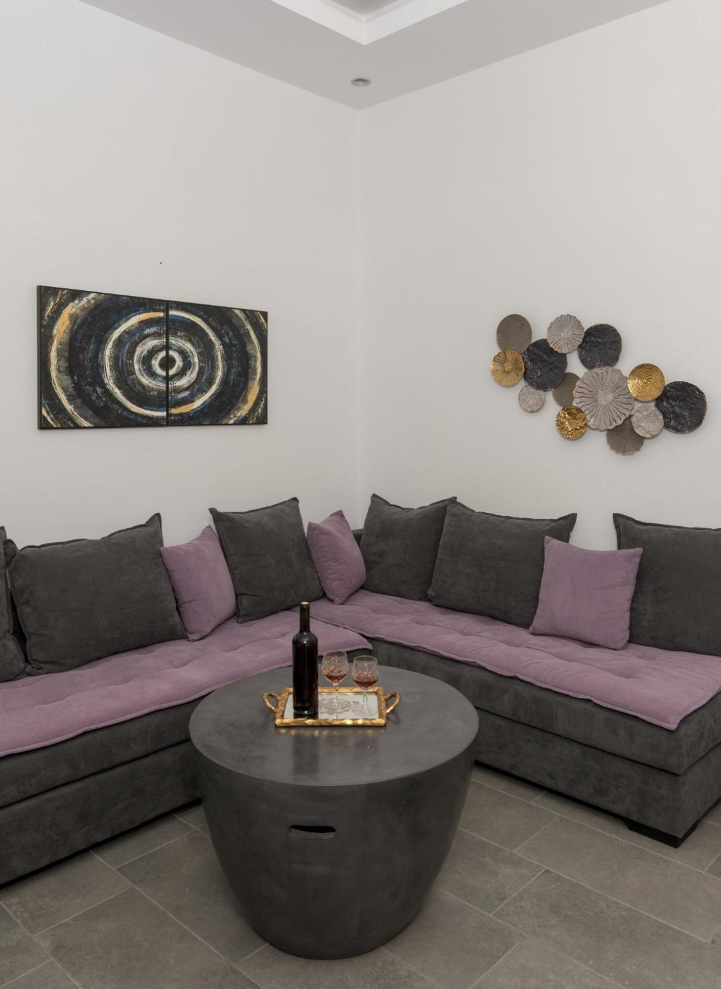 Apartament Provenzo Luxury And *